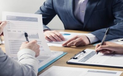 El papel del asesor financiero en la toma de decisiones empresariales